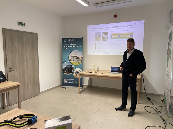 Az Állattudományi Tanszék vezetője, dr. Húth Balázs osztotta meg az állattenyésztés digitalizációjához kapcsolódó ismereteket a hallgatókkal